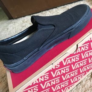 Black slip on vans